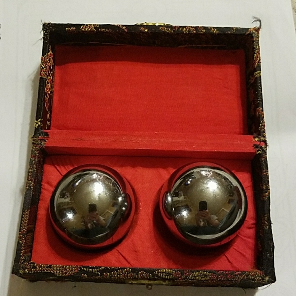 Chinese meditation baoding  health balls x2